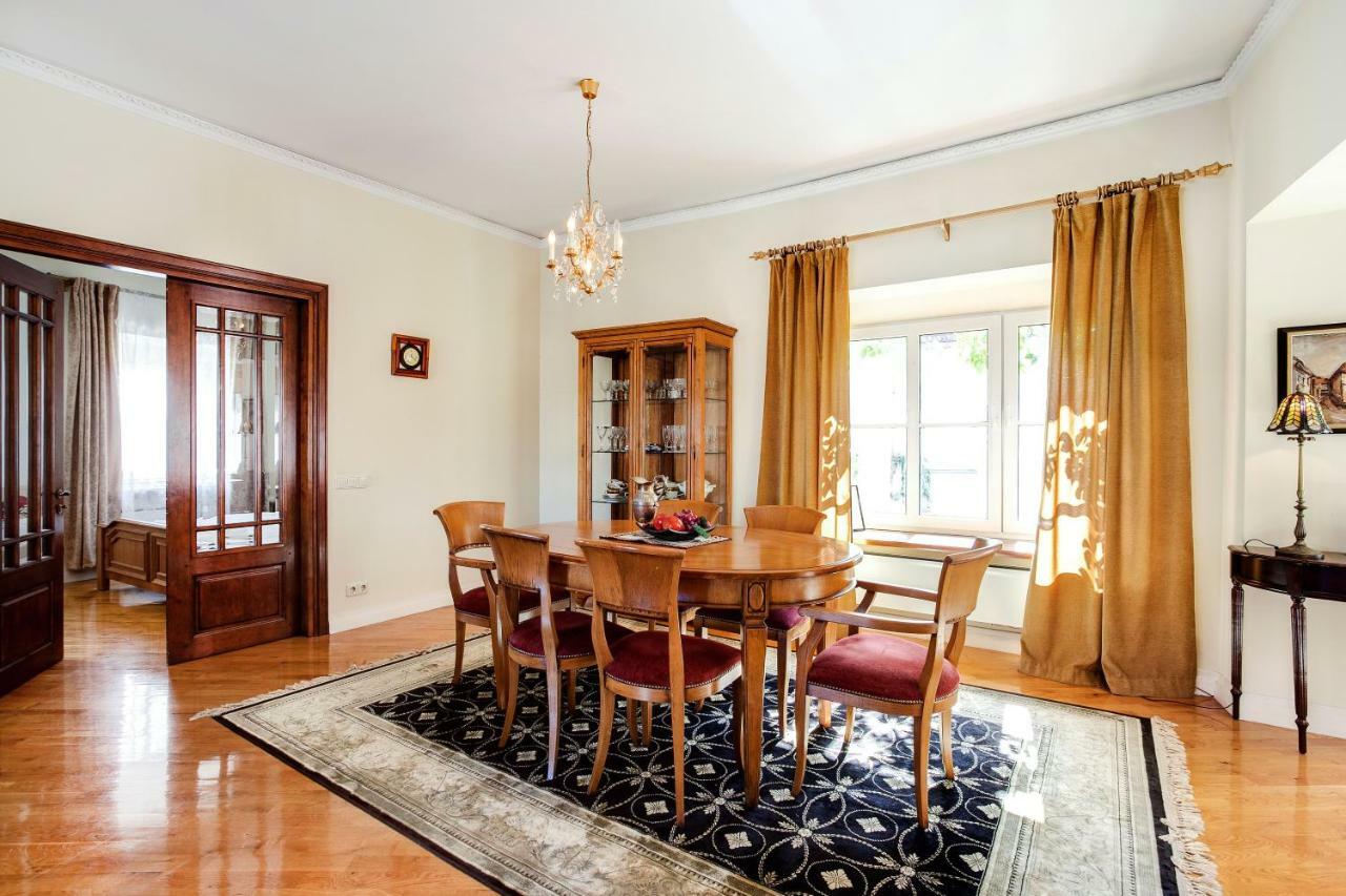 Classy Old Town Apartments By Reside Baltic Вільнюс Екстер'єр фото